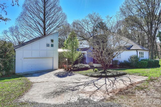 13730 Capriole Lane, Matthews, NC 28105