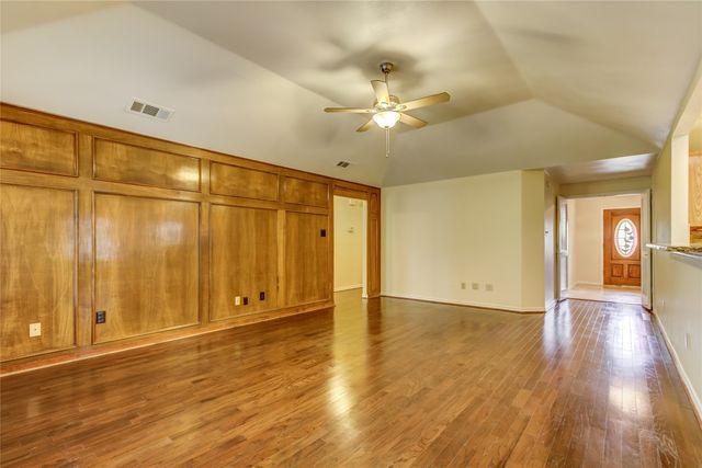 1513 Mission Ridge Trail, Carrollton, TX 75007