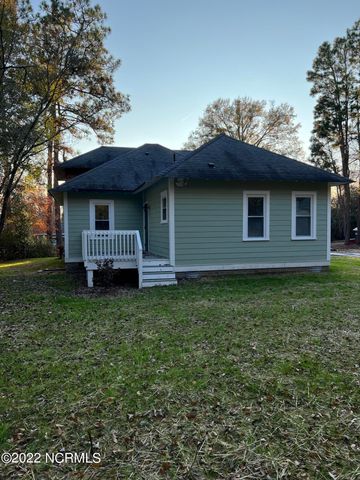 108 Elm Street, Aberdeen, NC 28315