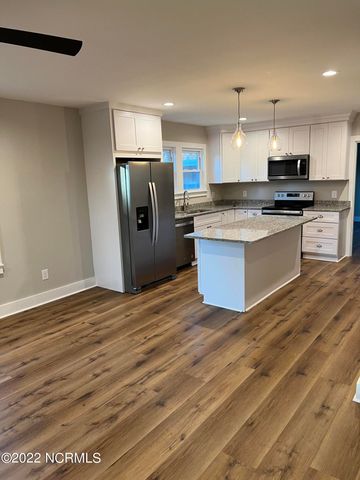 108 Elm Street, Aberdeen, NC 28315