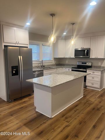 108 Elm Street, Aberdeen, NC 28315