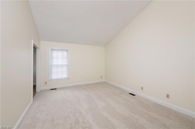 670 Lord Dunmore DR, Virginia Beach, VA 23464