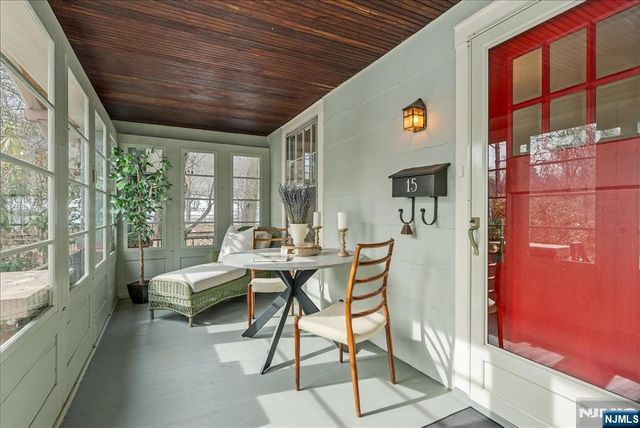 15 Garfield Place, Montclair, NJ 07043