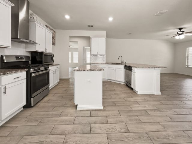 9106 Fieldview Court, Arlington, TX 76002
