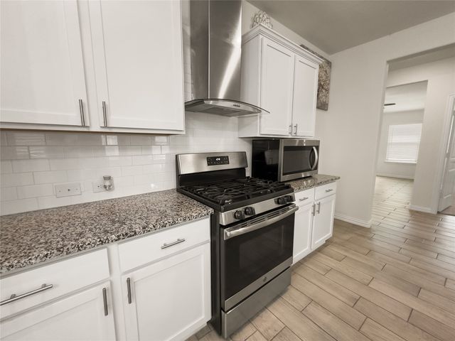 9106 Fieldview Court, Arlington, TX 76002