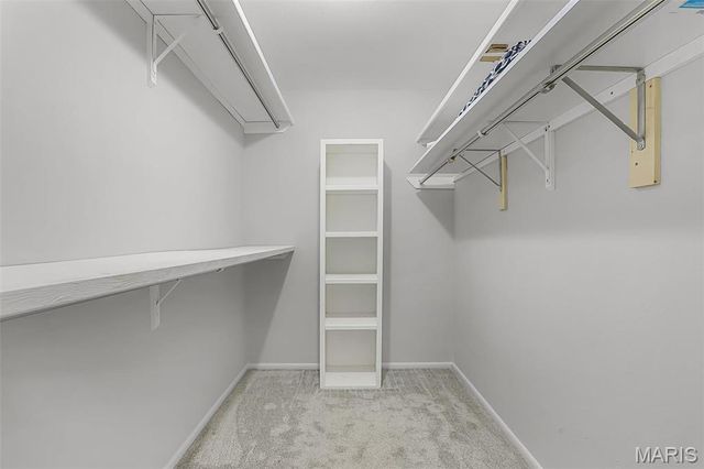 10381 Oxford Hill Drive 6, St Louis, MO 63146