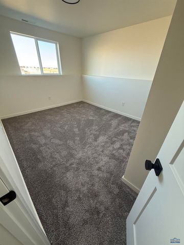 892 VICKSBURG ST, Box Elder, SD 57719