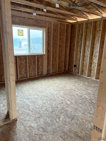 892 VICKSBURG ST, Box Elder, SD 57719