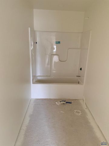 892 VICKSBURG ST, Box Elder, SD 57719