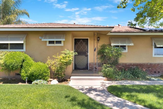 11388 S Chateau Fresno Avenue, Caruthers, CA 93609