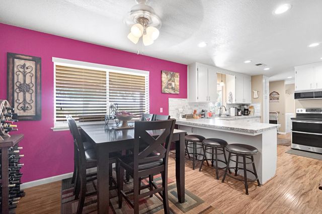 11388 S Chateau Fresno Avenue, Caruthers, CA 93609