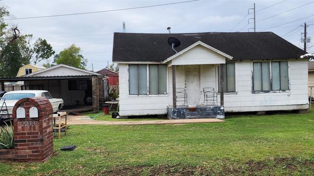 2233 Lou Ellen Lane, Houston, TX 77018