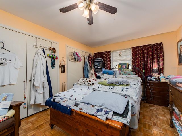 471 SIERRA CIRCLE E, Largo, FL 33770