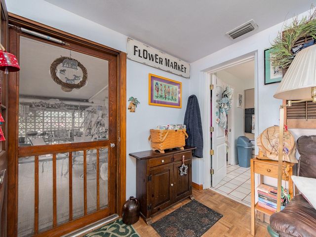 471 SIERRA CIRCLE E, Largo, FL 33770