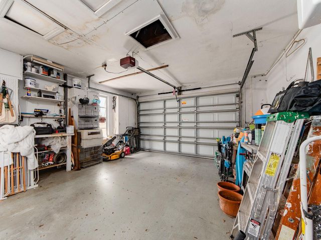 471 SIERRA CIRCLE E, Largo, FL 33770