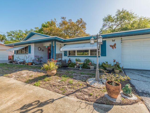 471 SIERRA CIRCLE E, Largo, FL 33770