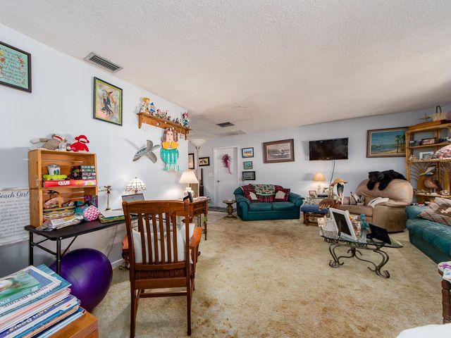 471 SIERRA CIRCLE E, Largo, FL 33770