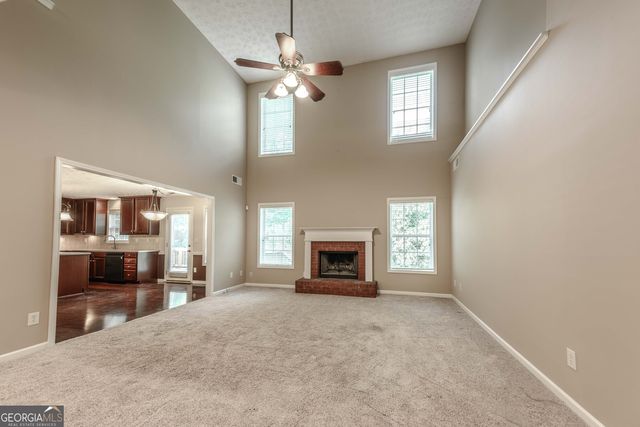 529 Plantation Creek Drive, Loganville, GA 30052