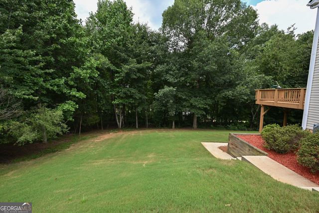 529 Plantation Creek Drive, Loganville, GA 30052