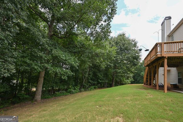 529 Plantation Creek Drive, Loganville, GA 30052