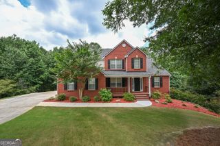 529 Plantation Creek Drive, Loganville, GA 30052