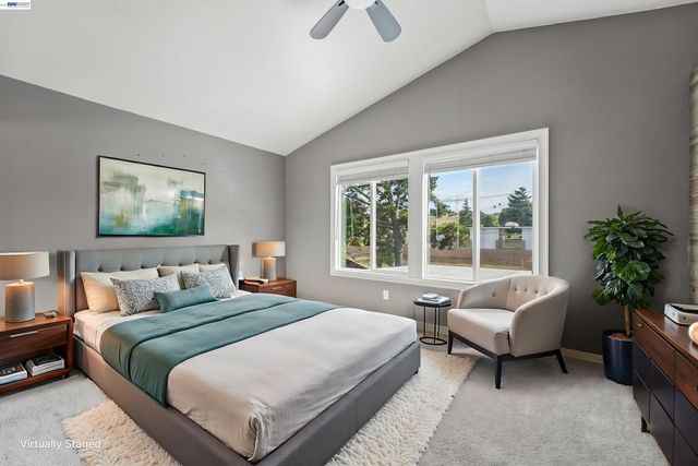 109 Crownpointe Dr, Vallejo, CA 94591