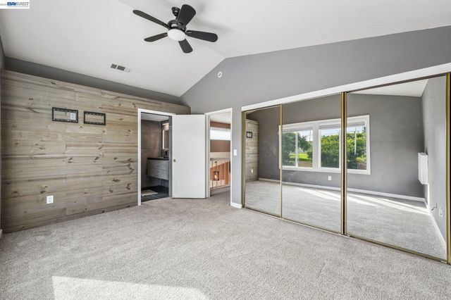 109 Crownpointe Dr, Vallejo, CA 94591