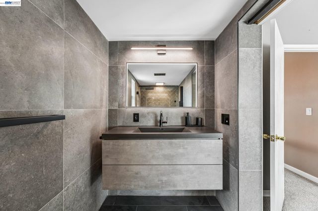 109 Crownpointe Dr, Vallejo, CA 94591