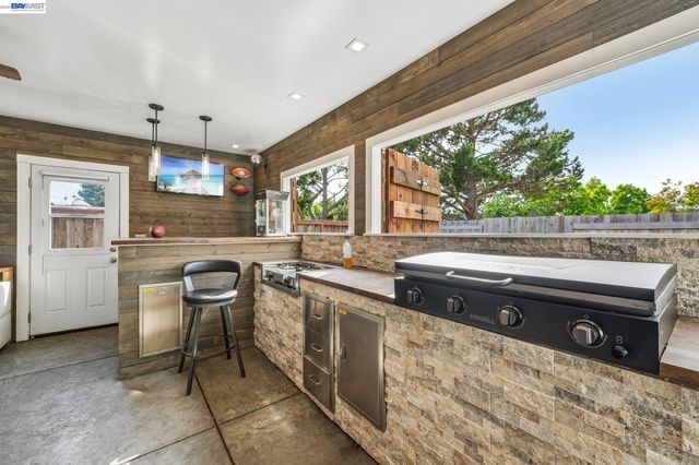 109 Crownpointe Dr, Vallejo, CA 94591