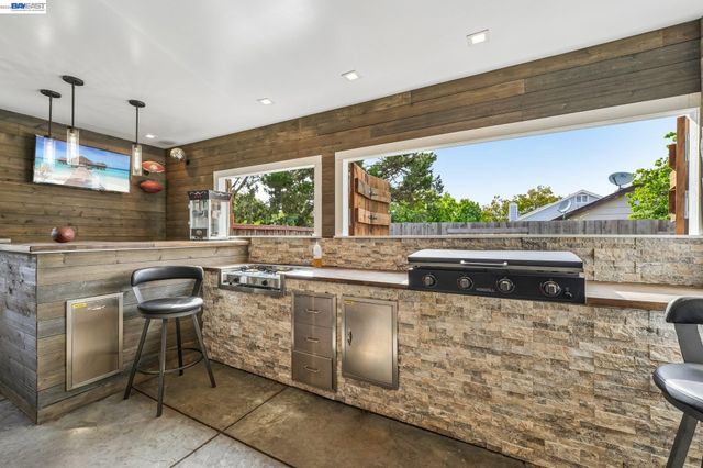 109 Crownpointe Dr, Vallejo, CA 94591
