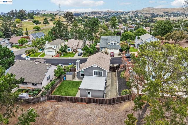 109 Crownpointe Dr, Vallejo, CA 94591