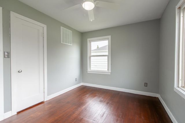 517 E Cloud St, Salina, KS 67401