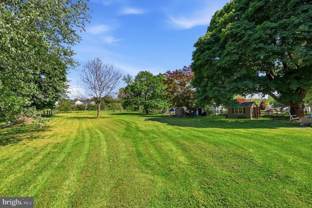 1632 REED RD, Pennington, NJ 08534