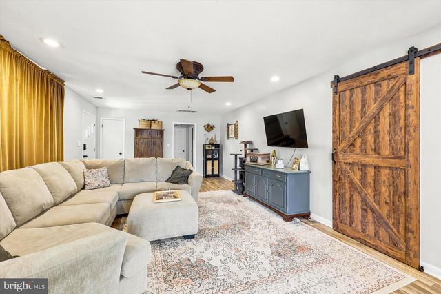 1632 REED RD, Pennington, NJ 08534