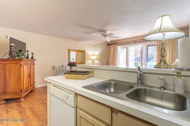 422 Albemarle Boulevard Apt 12c, Hertford, NC 27944