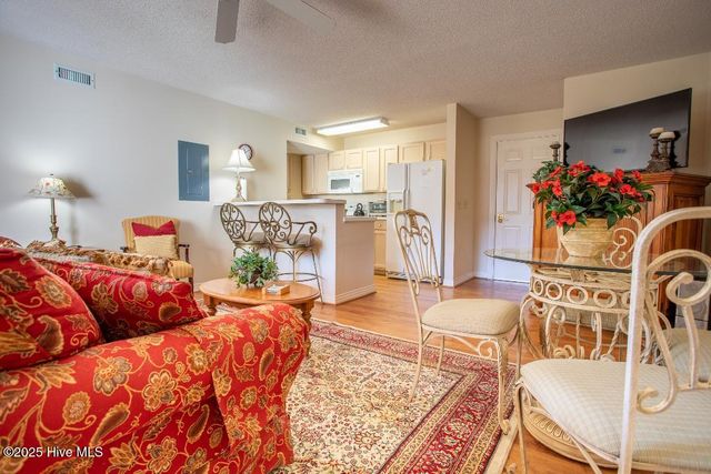 422 Albemarle Boulevard Apt 12c, Hertford, NC 27944
