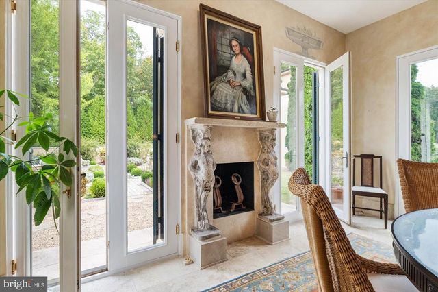 1674 N JAMES MADISON HWY, Locust Dale, VA 22948