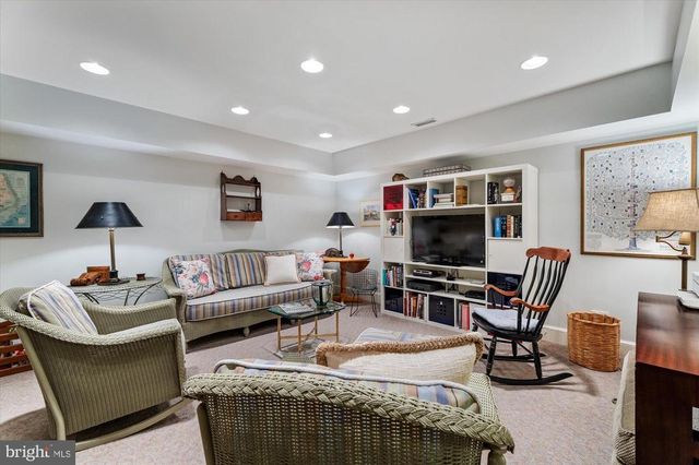 1674 N JAMES MADISON HWY, Locust Dale, VA 22948