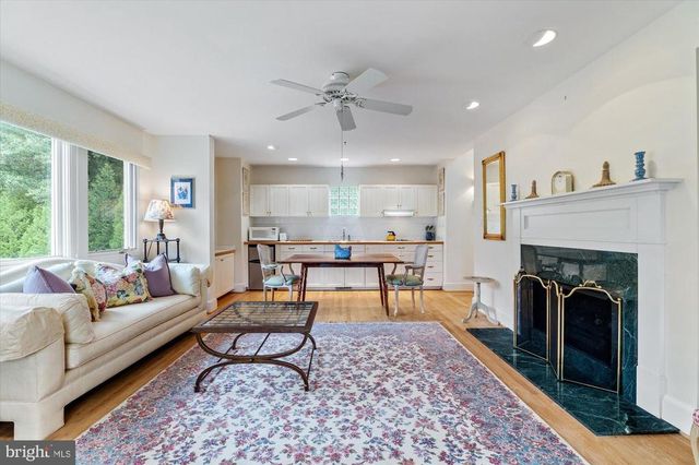 1674 N JAMES MADISON HWY, Locust Dale, VA 22948