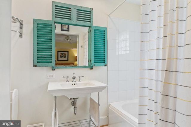 1674 N JAMES MADISON HWY, Locust Dale, VA 22948