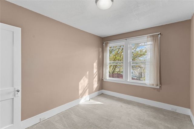 1217 Peermont Ave, Dormont, PA 15216