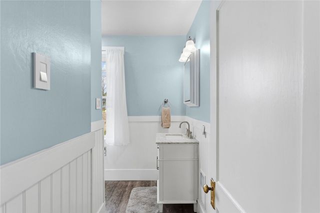 1217 Peermont Ave, Dormont, PA 15216