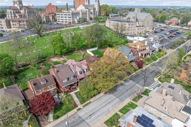 1217 Peermont Ave, Dormont, PA 15216