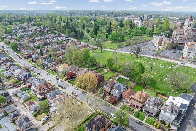 1217 Peermont Ave, Dormont, PA 15216