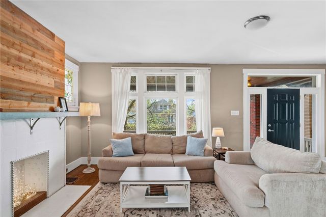 1217 Peermont Ave, Dormont, PA 15216