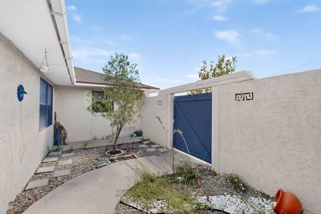 1328 Rio Grande Boulevard SW, Los Lunas, NM 87031