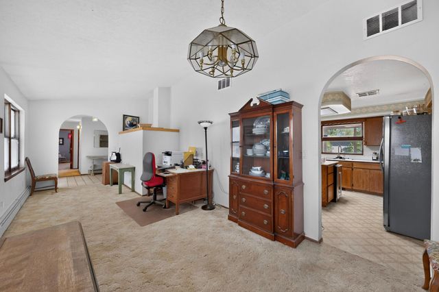 1328 Rio Grande Boulevard SW, Los Lunas, NM 87031