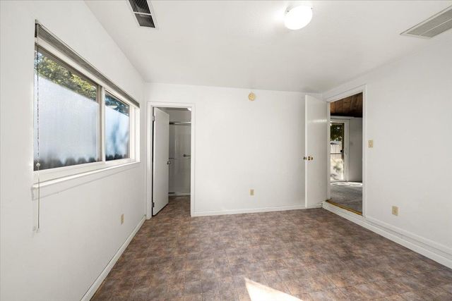 304 Marian Way, Roseville, CA 95678