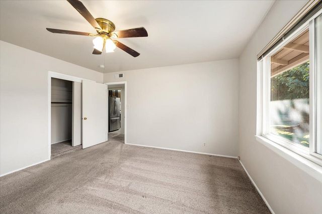 304 Marian Way, Roseville, CA 95678