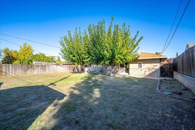 304 Marian Way, Roseville, CA 95678